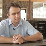 1470394676-forgatag-portik